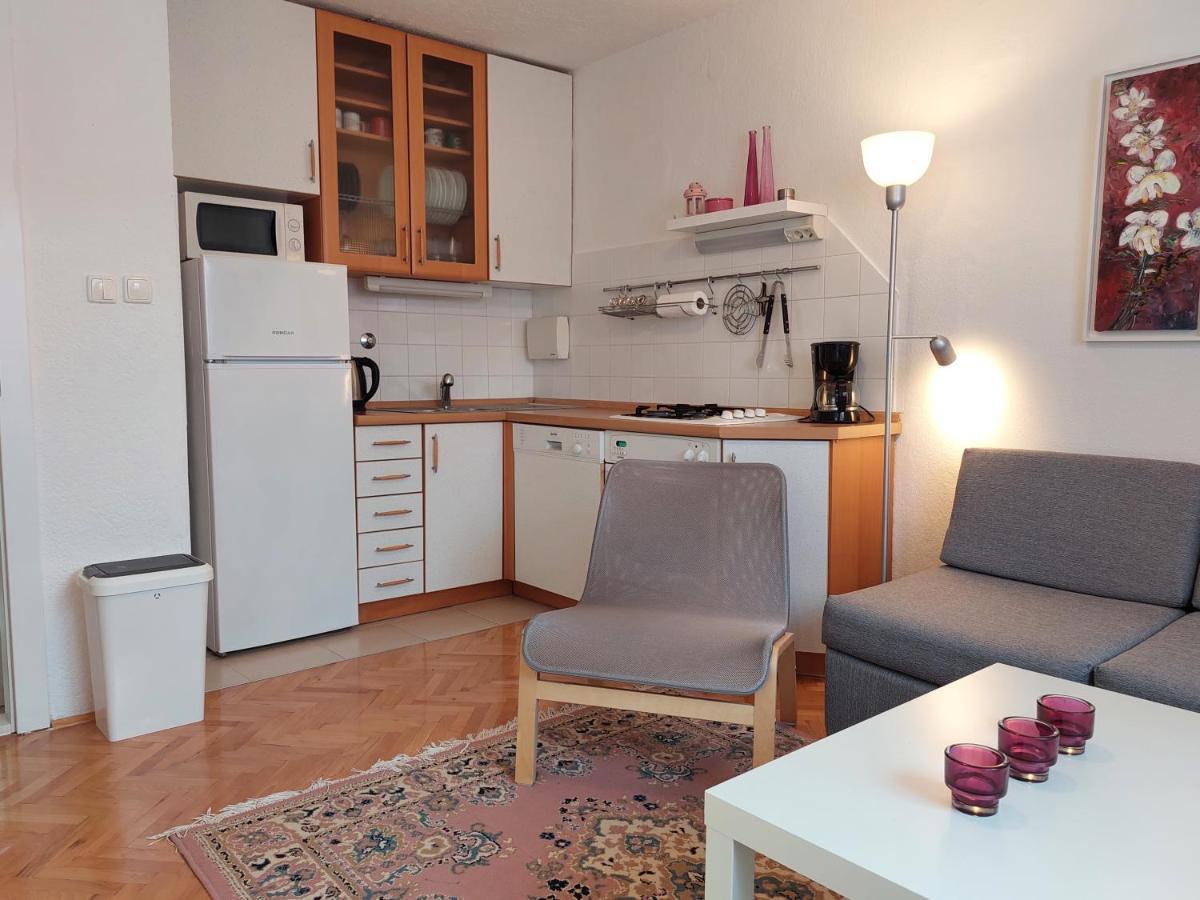 Apartment Emili Марина Экстерьер фото